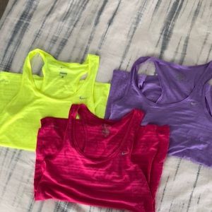 Nike Dri-Fit Tank Top S set of 3